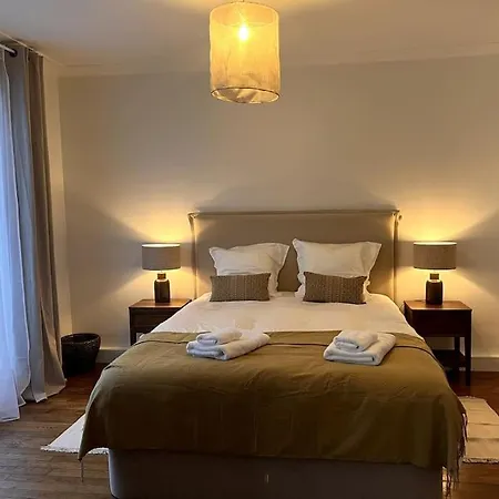 Apartment Beau Deux Pieces Quartier Des Ternes *